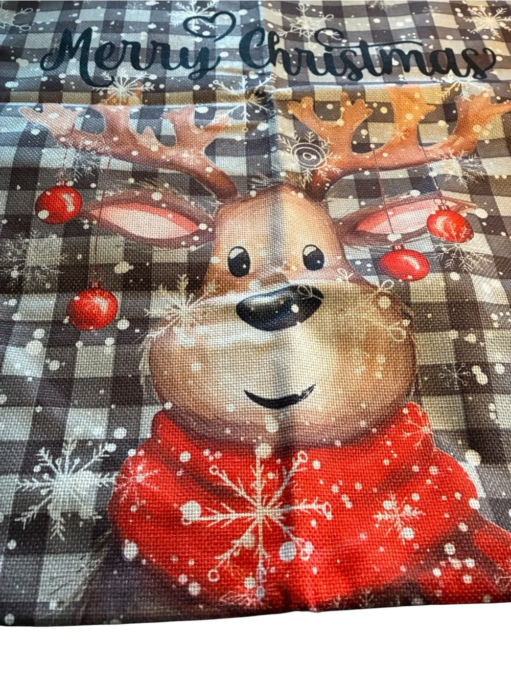 Festive Reindeer Christmas Pillow Covers Red/Brown set 2 17.5 x 17.5 doublesided